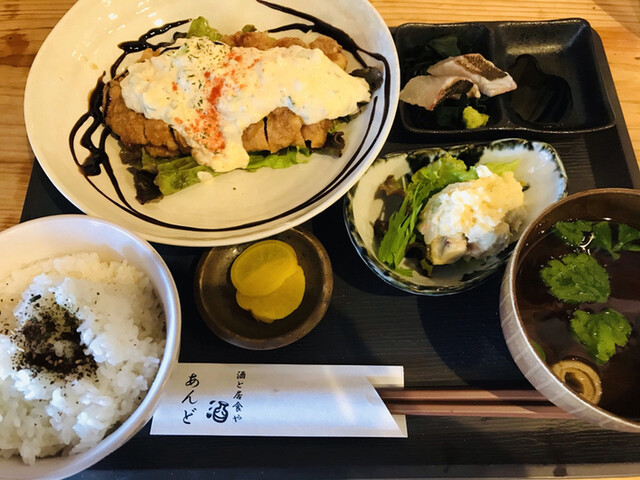 酒と居食や あんど 朝倉街道 居酒屋 食べログ