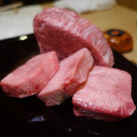 お肉屋 けいすけ 三男坊 - 高森和牛