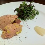 ケンゾーエステイトワイナリー - フォアグラのコンフィ＋幻の白いはちみつ