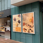 GODIVA - 