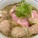 中華そば 西川 - チャーシュー麺+ワンタン