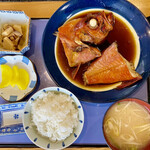 魚処にしけん - きんめ煮付け片身付定食