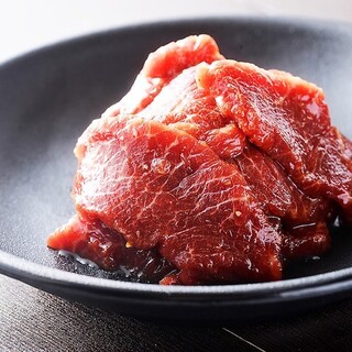 鮮度抜群！名物ジンギスカンをレアでご堪能ください