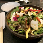 銀座 真田 - 葉野菜のサラダ