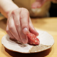 肉割烹 上 - 