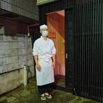 鮨 しゅん輔 - 高岡俊輔大将のお見送り