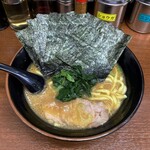 Ra-Men Seiya - ラーメン550円麺硬め。海苔増し100円。