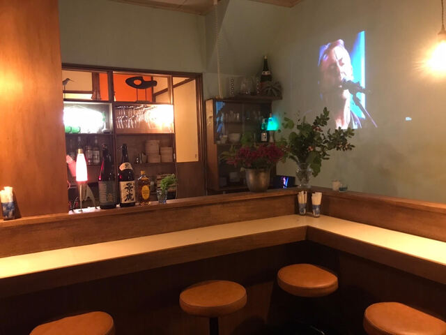 内装的照片 Bar Kurage 食べログ 简体中文 内装的照片 Bar Kurage 食べログ 简体中文