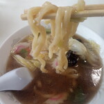 中国飯店なるき - 五目タンメン・麺クローズアップ