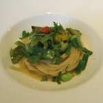 モア・クッチーナ - 夏野菜のペペロンチーノ