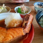 ミハラ キッチン - 生鮭の照焼定食