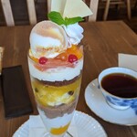 クリクリ - パッションマンゴーパフェ¥1050
      ~2021.7.19
      +エメラルドマウンテン