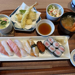 Sushi Dainingu Sazanami - 