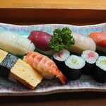 千石鮨 - お寿司は6貫に巻物2種
