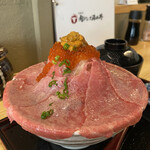 吉祥寺 肉ドレス海鮮丼 - 