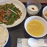 中国料理 恵莉華 - 豚肉ピーマン細切り炒め定食