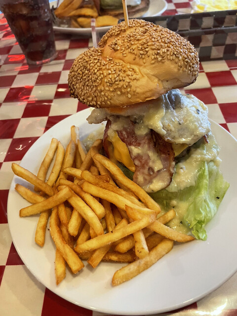 sale:ハンバーガーショップ 閉店】ザ パンヘッズ ヘヴン サルーン （THE PANHEAD'S HEAVEN