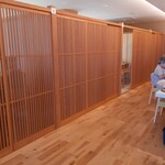 えびすよしよし - 個室が6ヶ所くらいあり、襖でしきられてます。