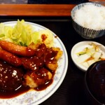 Resutoran Kadoya - ハンバーグミックス定食、ご飯小(税込1,180円)