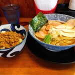 麺匠 而今 - 特製醤油、そぼろごはん
