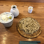 蕎麦藍 - 清水、1570円。二種せいろの一枚目は、北海道中標津。