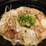 つるとんたん - お肉のうどん