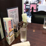 和風ステーキ&洋食の店 いまい - テーブル席