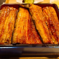 割烹蒲焼 横浜八十八 吉田町店 - ど〜〜〜〜〜ん！(￣∇￣ﾉﾉ"ﾊﾟﾁﾊﾟﾁﾊﾟﾁ!!