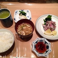 新宿割烹 中嶋 - ランチの刺身定食800円