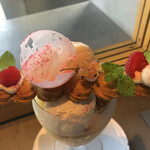 PATISSERIE ASAKO IWAYANAGI - パルフェビジュー ペシュ