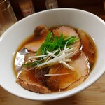 中華そば 紆折 - 中華そば 醤油・肉増し