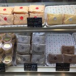 菓子舗 くさかり - 店内