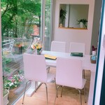 Wistaria by ELOISE's cafe - 