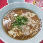 餃子大学 - ワンタン麺