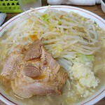 ラーメン二郎 - カエシがいい感じ