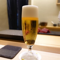 鮨 なんば 日比谷 - 最初はビール