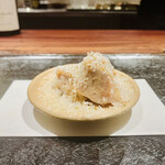 きう - ◆蛤（三重・桑名）のソテー　吉田牧場チーズがけ
      ◎蛤の甘味にチーズの塩気加減が絶妙。