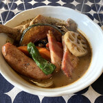 Kawaraya soup curry - 肉と野菜のＳPカレー＠1,680円