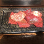 Yakiniku Ushikane - 