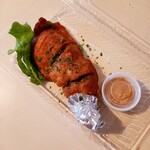 お弁当とスープカレーのお店 BenBen - チキンタンドリー(スパイスソース) 290円