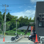 江ざわ - 開店1時間前、すでに待っている方が