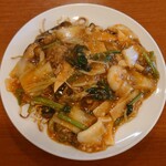 中国料理 龍薫 - 酸っぱくて辛い五目あんかけ焼きそば