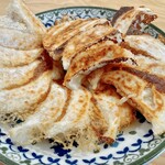 目黒ぎょうざ 宝舞 - 料理写真: