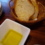 オステリア ピテカントロポ - 