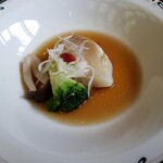 ビュッフェ＆カフェレストラン ナイト＆デイ - 白身魚。私は食べ忘れましたが、あっさりしてすごく美味しいそうです(>_<)