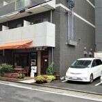 Bisutoro Bakkasu - 駐車場