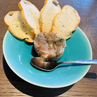 COLONIAL BEACH 横浜ハンマーヘッド - 