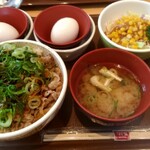 すき家 - ネギ玉牛丼並ランチセット￥は忘れました(笑)