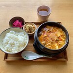大衆食堂 西条 - きのこ純豆腐定食(\940)