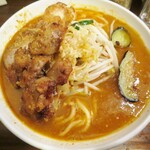 旨辛ラーメン 表裏 - 